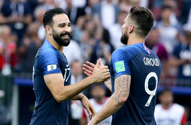 这使得那不 这使得那不